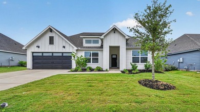 D.R. Horton America's Builder is now selling in the new phase at - photo 2