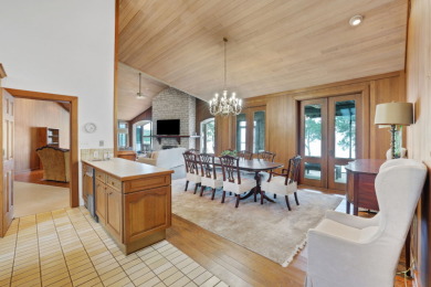 Unrestricted Waterfront Estate with 600+ Ft Shoreline - photo 27