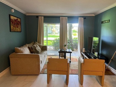 Beautiful 1-bedroom, 1-bathroom unit on first floor, located in - photo 1