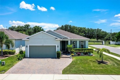 Lake Home For Sale in Winter Garden, Florida