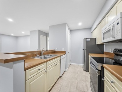 Virtually Staged. Welcome home to this bright first-floor corner - photo 8