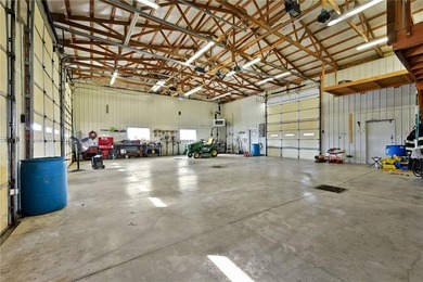 Rare opportunity to own a versatile 2-acre commercial property - photo 3
