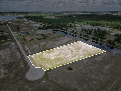 Build your custom dream home on over 3 acres with a water view - photo 14
