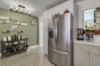 Completely remodeled 3-bedroom, 2-bath home in North Palm Beach! - photo 16