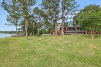 Unrestricted Waterfront Estate with 600+ Ft Shoreline - photo 38