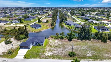 Prime freshwater canal homesite located in the growing NW Cape - photo 3