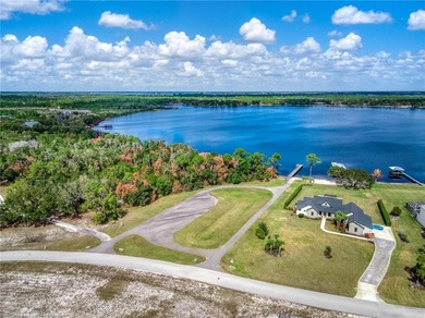 Build your custom dream home on over 3 acres with a water view - photo 23