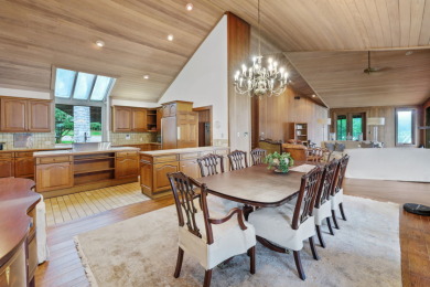 Unrestricted Waterfront Estate with 600+ Ft Shoreline - photo 26