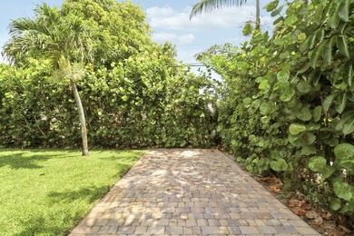 Completely remodeled 3-bedroom, 2-bath home in North Palm Beach! - photo 34