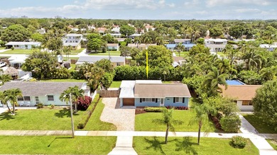 Completely remodeled 3-bedroom, 2-bath home in North Palm Beach! - photo 41