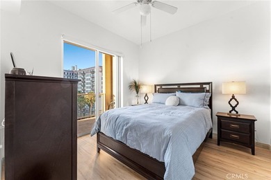 Welcome to AQUA Towers, one of Downtown Long Beach's most Iconic - photo 13