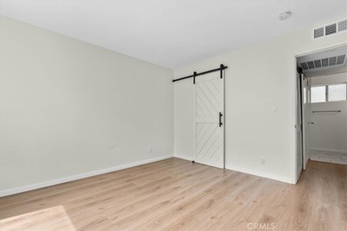 Welcome to effortless downtown living in this beautifully - photo 13