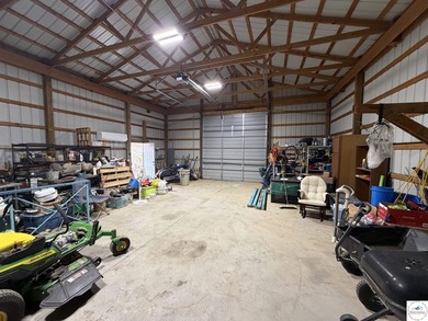 Enjoy the lake lifestyle in this spacious 4-bedroom, 2-bath home - photo 25