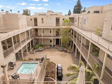 Welcome to effortless downtown living in this beautifully - photo 30