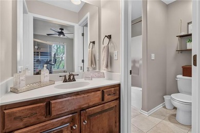Beautifully updated and exceptionally well-maintained home in - photo 42