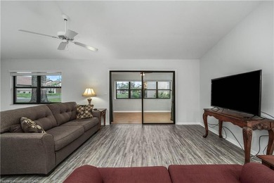 Experience the ultimate in comfortable living with this stunning - photo 8