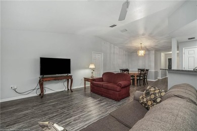 Experience the ultimate in comfortable living with this stunning - photo 10