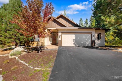 Payette Lake Home For Sale in Mccall Idaho