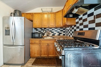This charming ranch house is a hidden gem in a thriving - photo 7