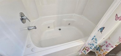 Over 55 community. Recently Renovated, move in ready! Light and - photo 11
