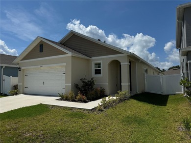 *Beautiful Location* Modern Comfort, Security, & Resort-Style - photo 2