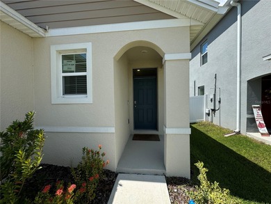 *Beautiful Location* Modern Comfort, Security, & Resort-Style - photo 3