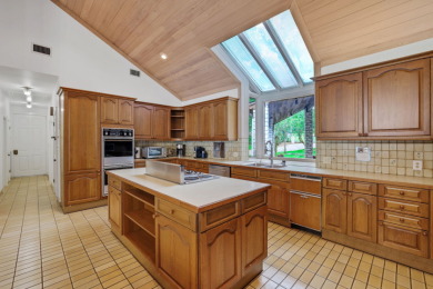 Unrestricted Waterfront Estate with 600+ Ft Shoreline - photo 28