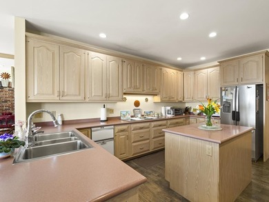 Set on Maine's bold coast, this four-bedroom - photo 43