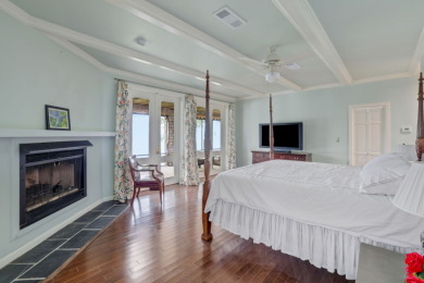 Unrestricted Waterfront Estate with 600+ Ft Shoreline - photo 16