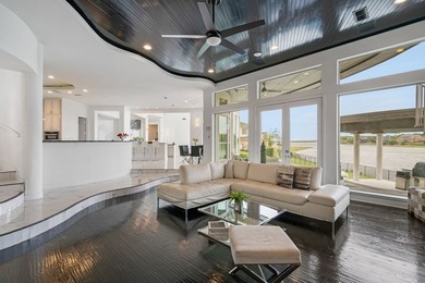 Experience luxury private lakefront living in this one-of-a-kind - photo 18