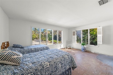A rare Gulf-front estate opportunity on Captiva Island featuring - photo 21