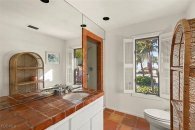 A rare Gulf-front estate opportunity on Captiva Island featuring - photo 23