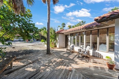 A rare Gulf-front estate opportunity on Captiva Island featuring - photo 27
