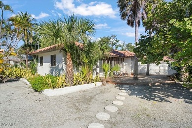 A rare Gulf-front estate opportunity on Captiva Island featuring - photo 28