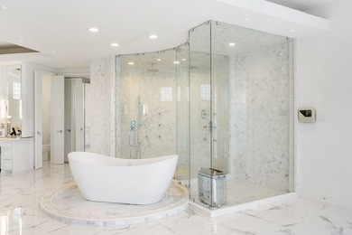 Experience luxury private lakefront living in this one-of-a-kind - photo 30