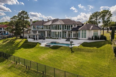 Experience luxury private lakefront living in this one-of-a-kind - photo 36