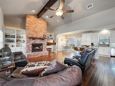 Tucked away in the private gated community of Texoma Landing - photo 8