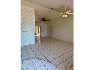 Conveniently located in Southeast Cape Coral near schools, parks - photo 4