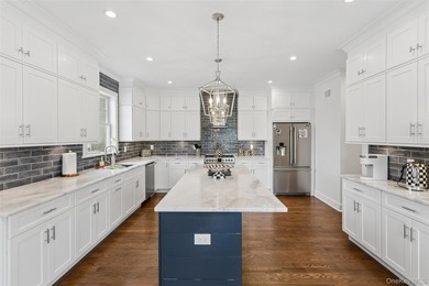 Welcome to this stunning waterfront Colonial, built in 2022 and - photo 10