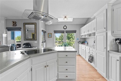 Resort lifestyle meets peaceful country living on private Bass - photo 13