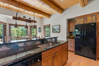 Experience Montana luxury living in this extraordinary - photo 17