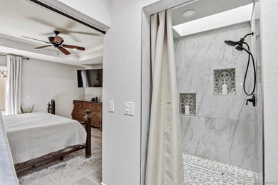 Want Views? Love Golf Views? Beautiful Senior Living, perfect - photo 23
