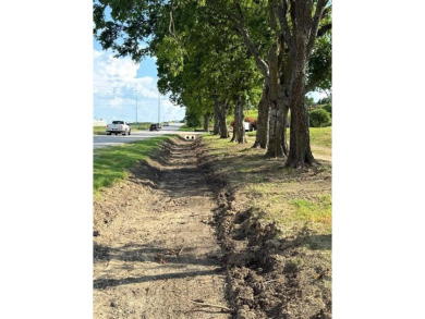 Discover this outstanding 1-acre parcel of potential commercial