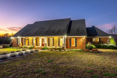 Lake Condo For Sale in South Pittsburg, Tennessee