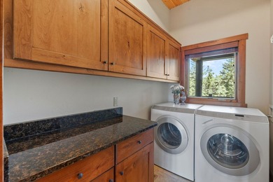Experience Montana luxury living in this extraordinary - photo 32