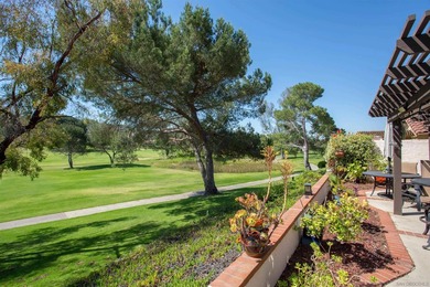 Want Views? Love Golf Views? Beautiful Senior Living, perfect - photo 34
