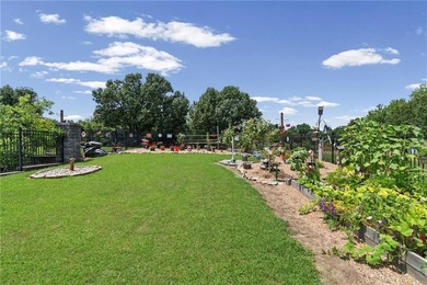 Resort lifestyle meets peaceful country living on private Bass - photo 45