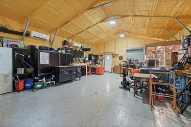 Resort lifestyle meets peaceful country living on private Bass - photo 47