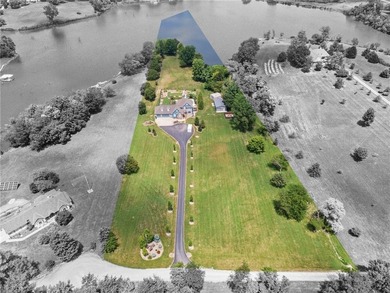 Resort lifestyle meets peaceful country living on private Bass - photo 59
