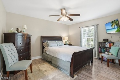 WESTERN EXPOSURE, UPDATED AND PERFECTLY POSITIONED IN SOUTHWEST - photo 4